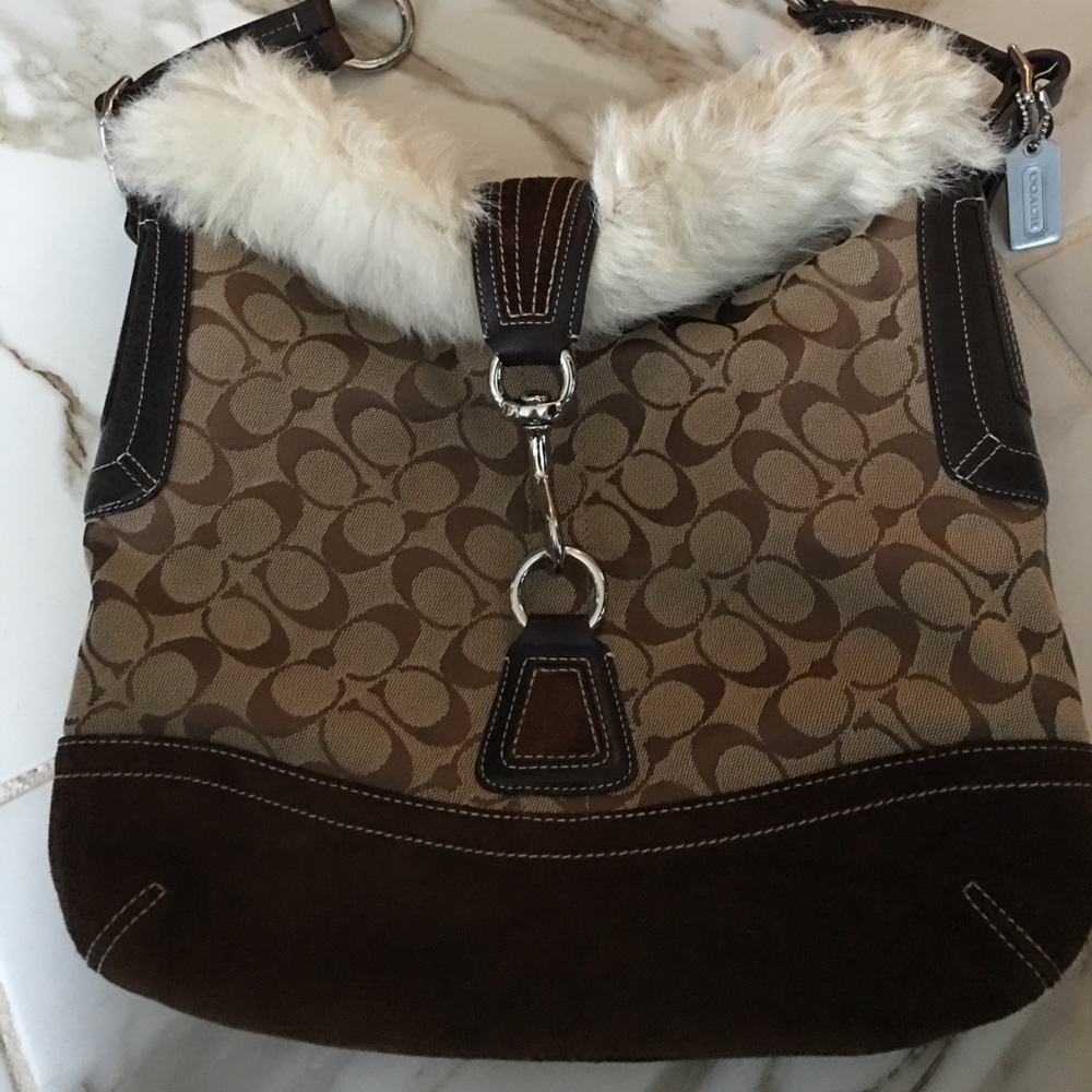 Coach Bag. Great condition. Used a couple times by previous owner.